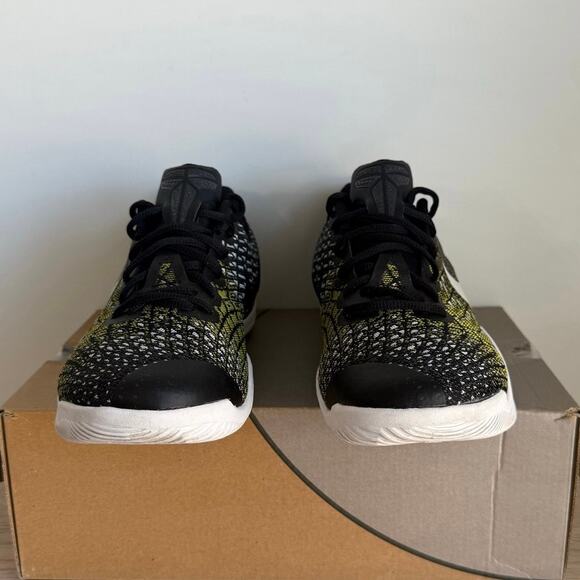 Nike Kobe Mamba Instinct Grey/ Dynamic yellow Men Sneakers - SZ 10.5
